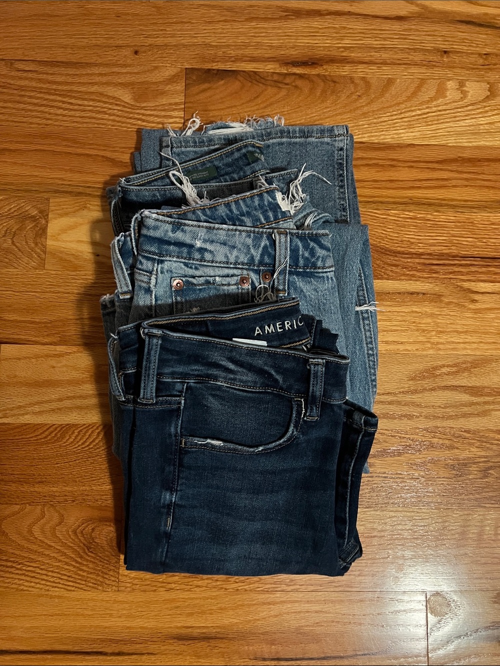 Bundle of American Eagle, Abercrombie, wild fable distressed jeans